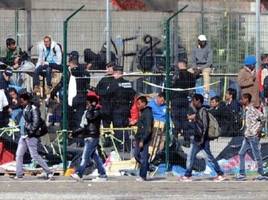 Calais's Illegals Should Be Ferried To Britain Says French Immigration Boss